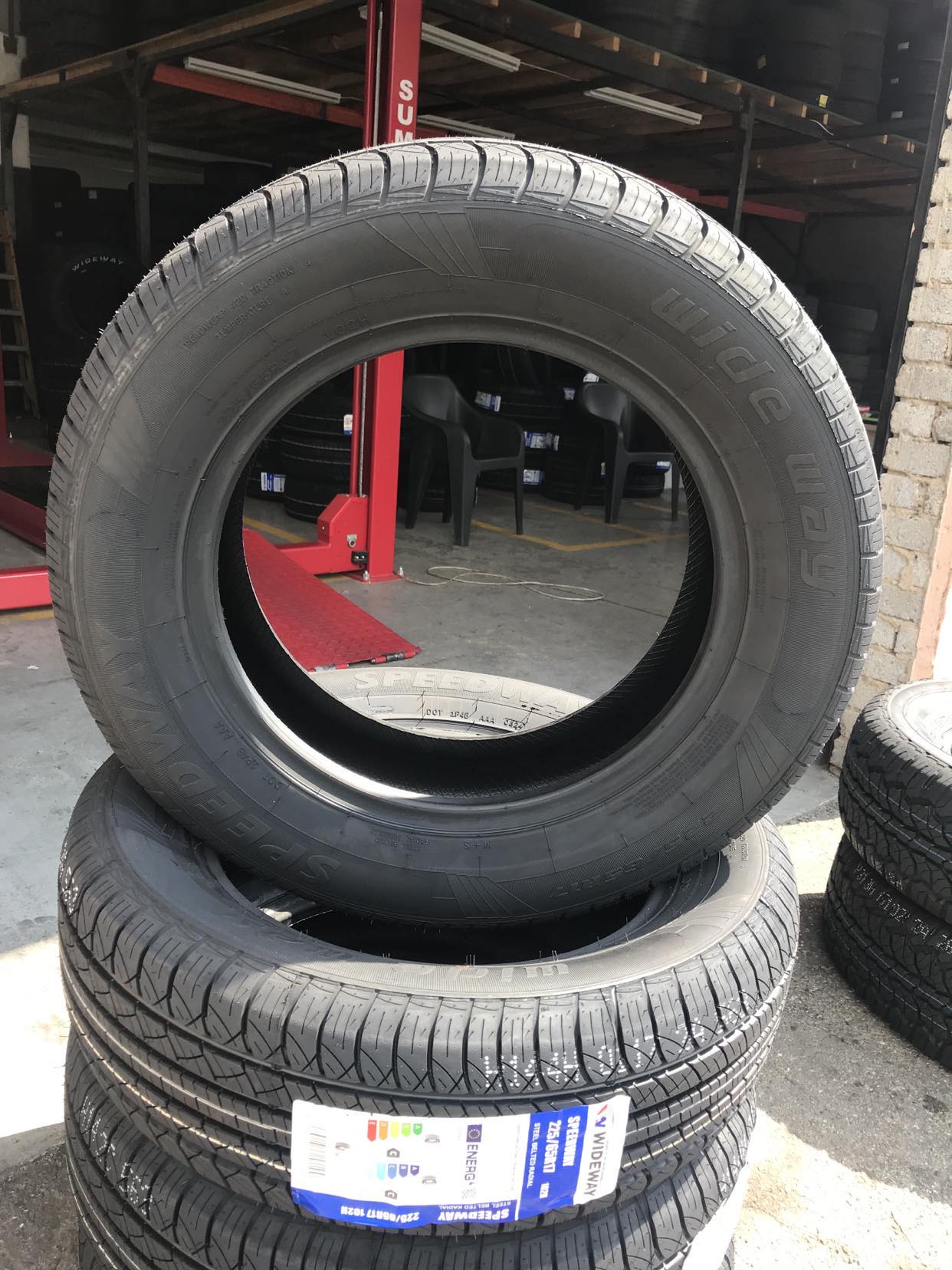 225 65 R17 Wideway Speedway Tyres - Image 4
