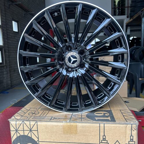 19 Glossy Mercedes Benz AMG Mag Rims